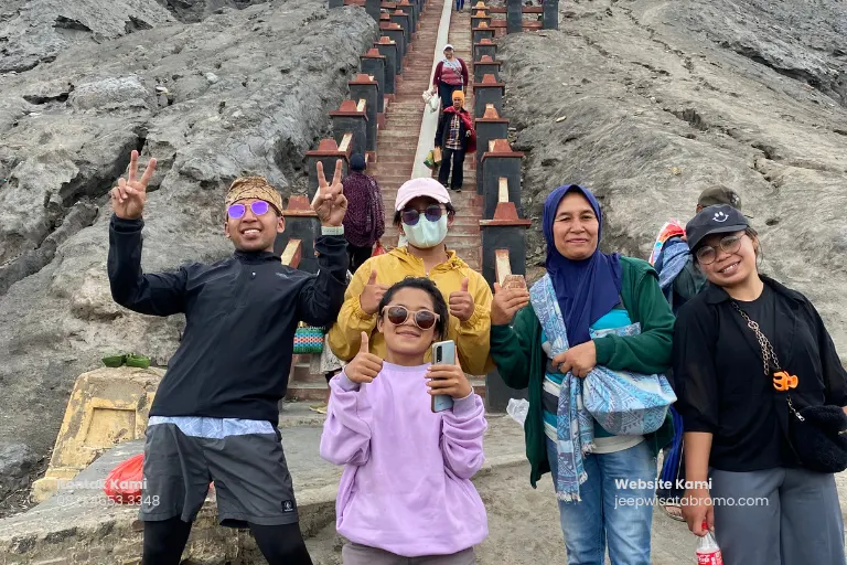 Paket Jeep Bromo Midnight - Image 2